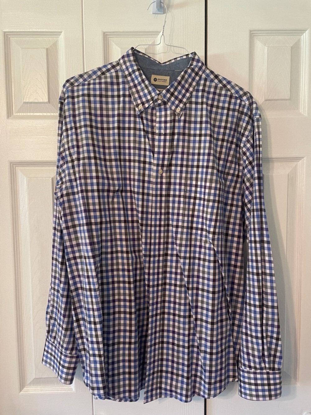 Haggar Blue and White Check Button-Down Shirt